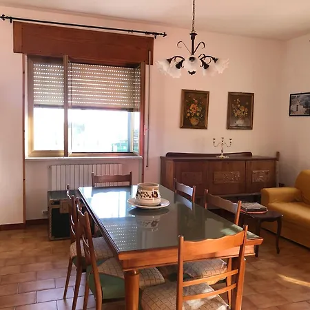 Le Lantane 아파트 치스테르니노