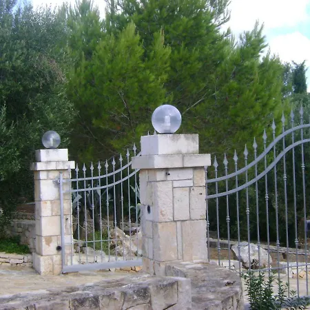 Le Lantane Apartman *